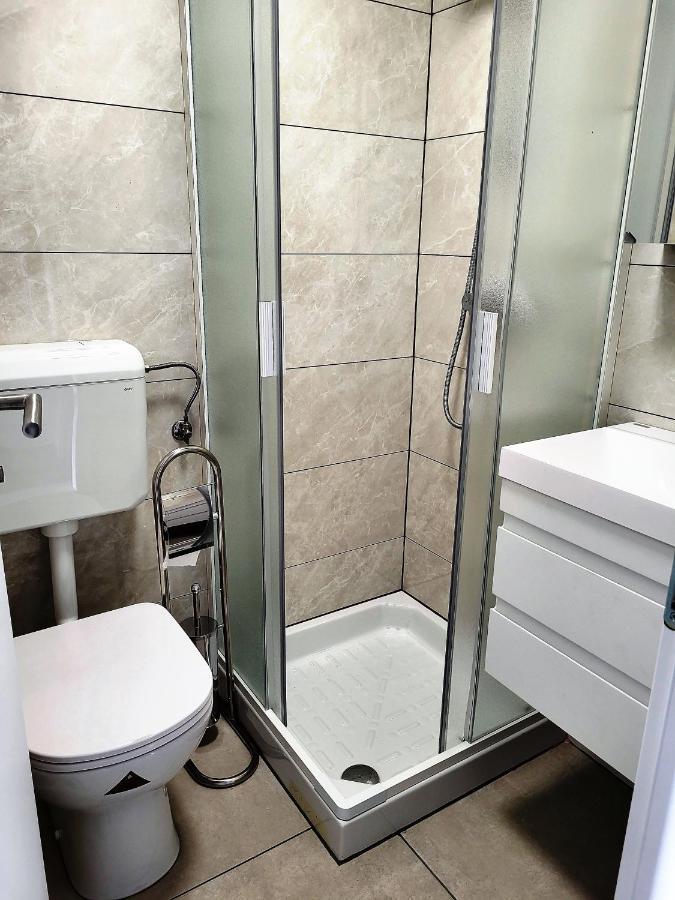 Apartamento Prenocisca Iris Sežana Exterior foto